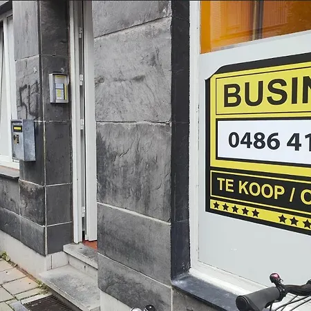 Mooi Slaapkamer! Proper En Compact Place Voor 3 Apartment Antwerp