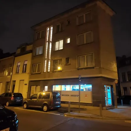 Apartment Mooi Slaapkamer! Proper En Compact Place Voor 3 *
